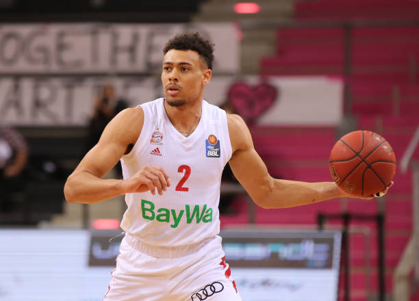 下落并且有 下落并且有