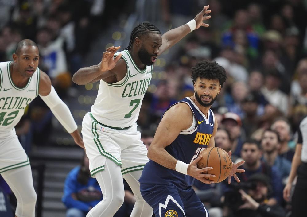 场射门次数 场射门次数